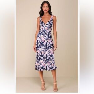 Lulus Admirable Charmer Navy Blue Floral Satin Tie-Back
Midi Dress size L NWT